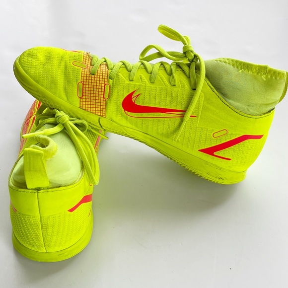 Nike Mercurial Superfly 8 Club Ic Jr Indoor Soccer shoes yellow - Picture 6 of 6